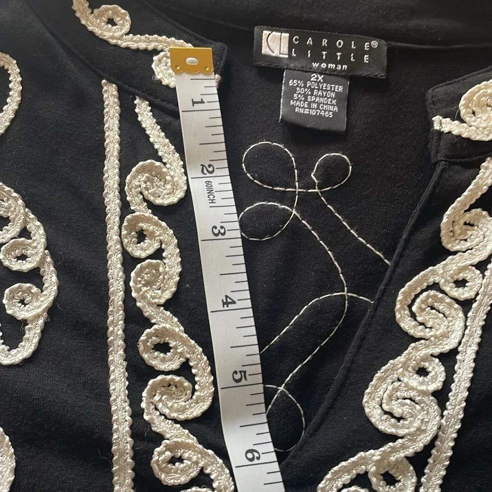 Carole Little. Plus Size 2X. Black Top with White Shiny Embroidered Designs - Picture 10 of 16